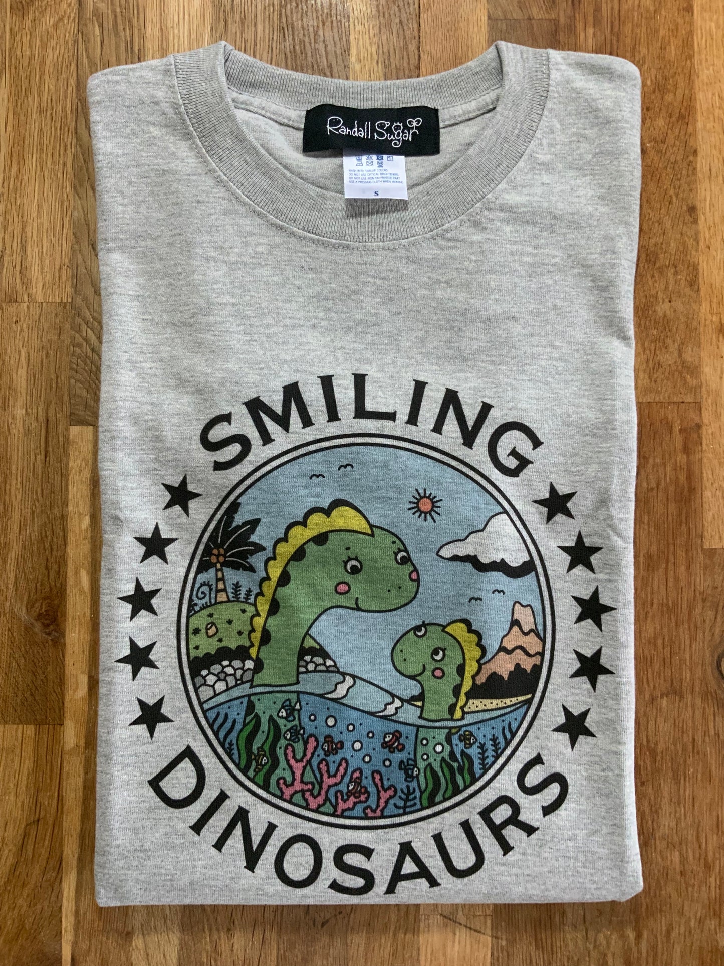 Tシャツ【Smiling Dinosaurs】